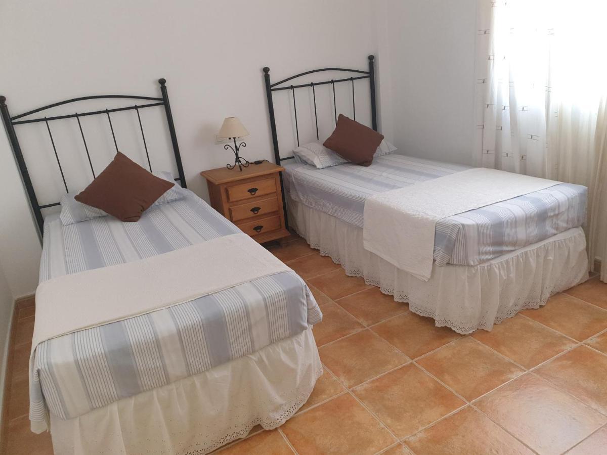 Villa Riu Tolox Exterior foto